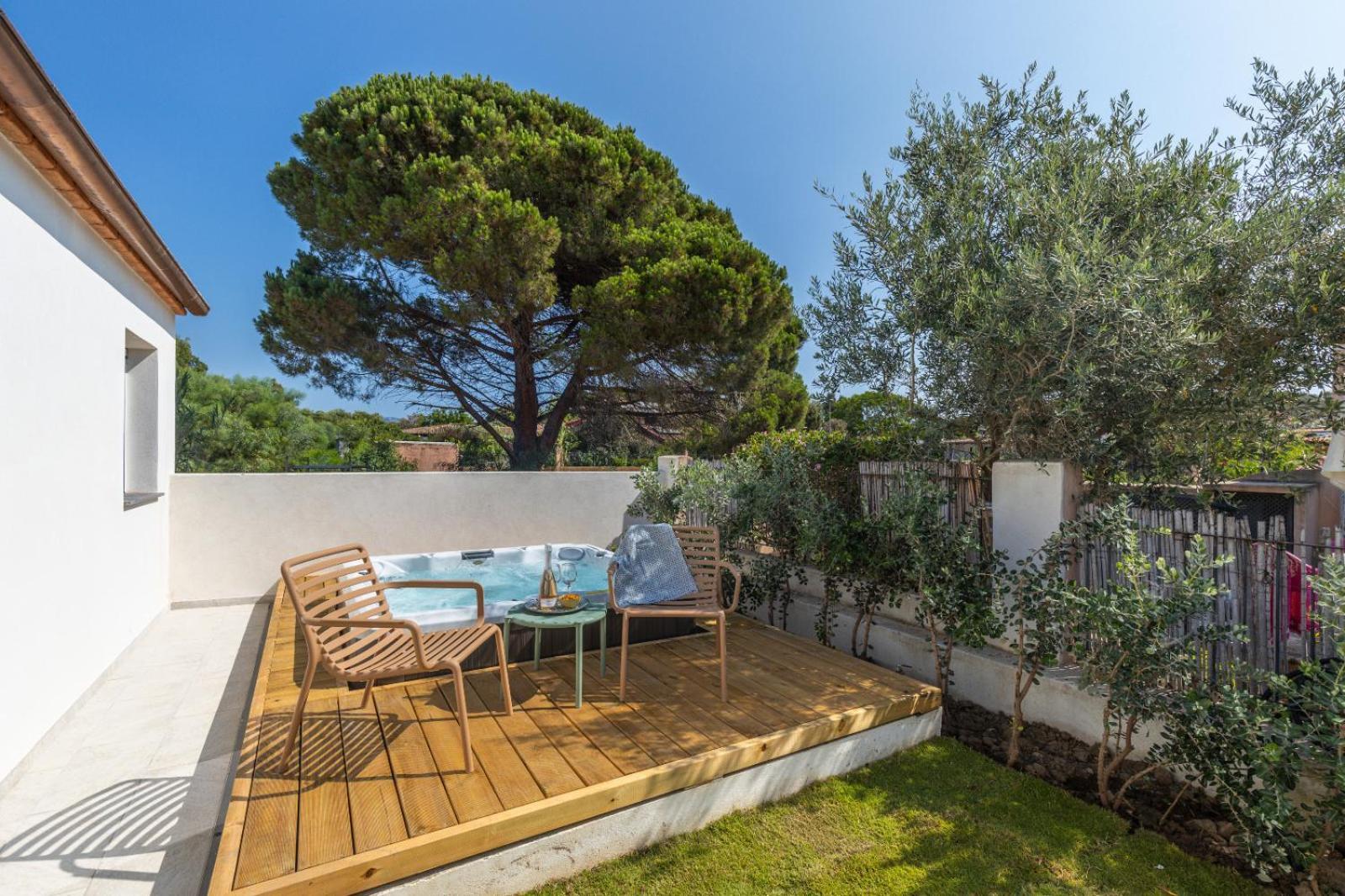 Residence Villa Giulia Àrbatax Exteriör bild